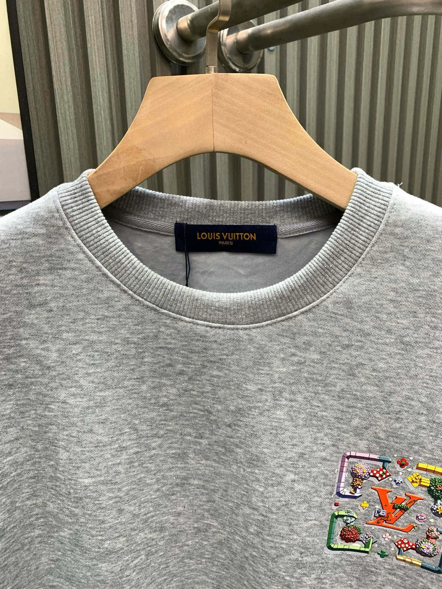 🅿️250 gray